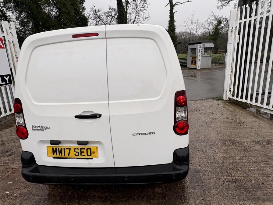 Used Citroen Berlingo 2017 for sale - 77308056: Photo 2