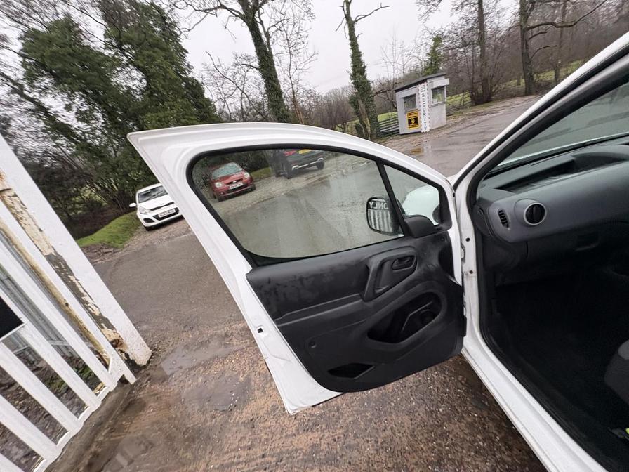 Used Citroen Berlingo 2017 for sale - 77308056: Photo 8