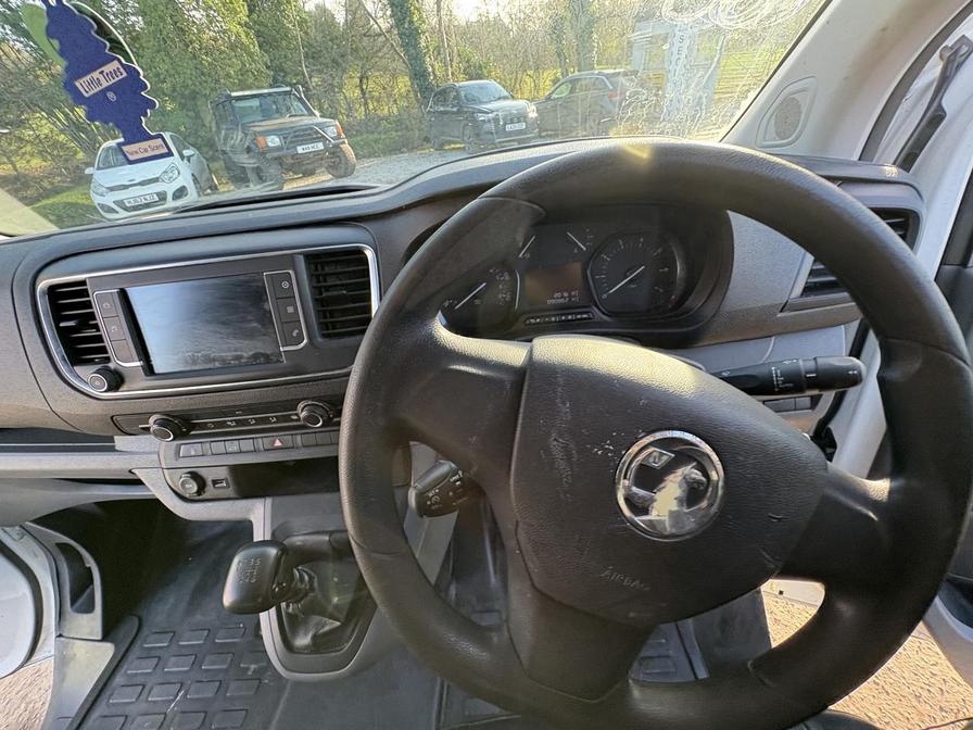 Used Vauxhall Vivaro 2019 for sale - 76648623: Photo 11