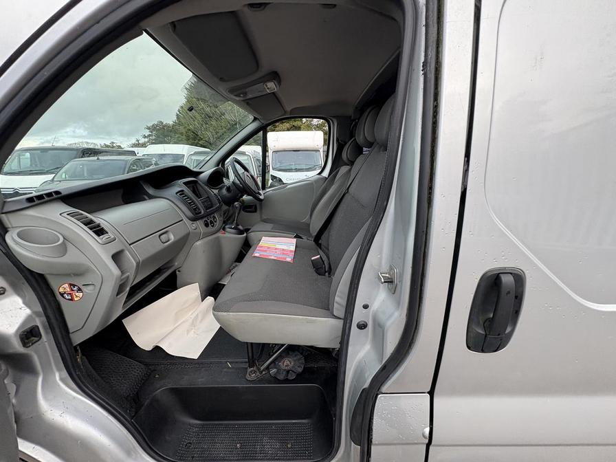 Used Vauxhall Vivaro 2011 for sale - 76420777: Photo 3