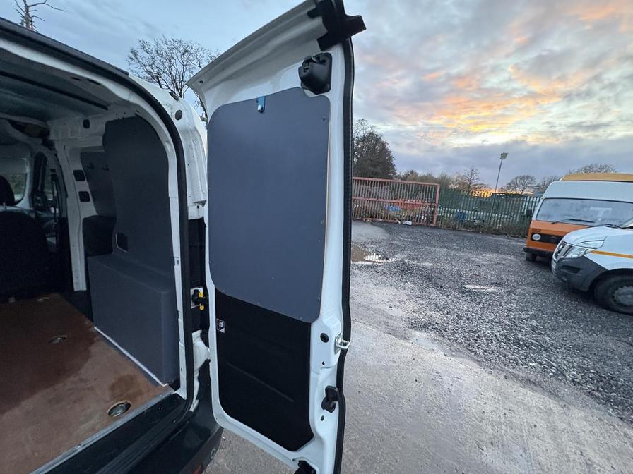 Used Fiat Doblo 2017 for sale - 77540378: Photo 11