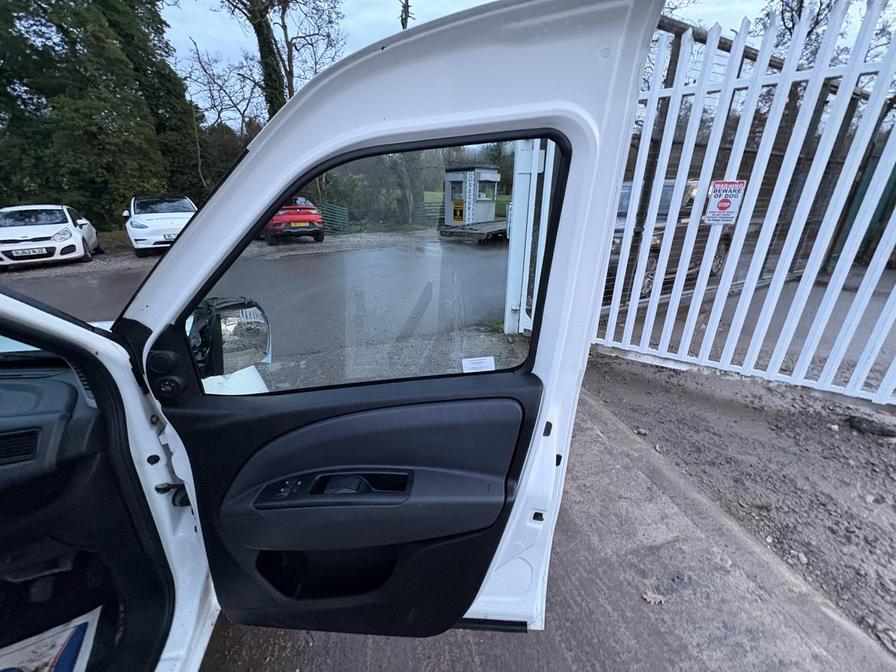 Used Fiat Doblo 2017 for sale - 77540378: Photo 14