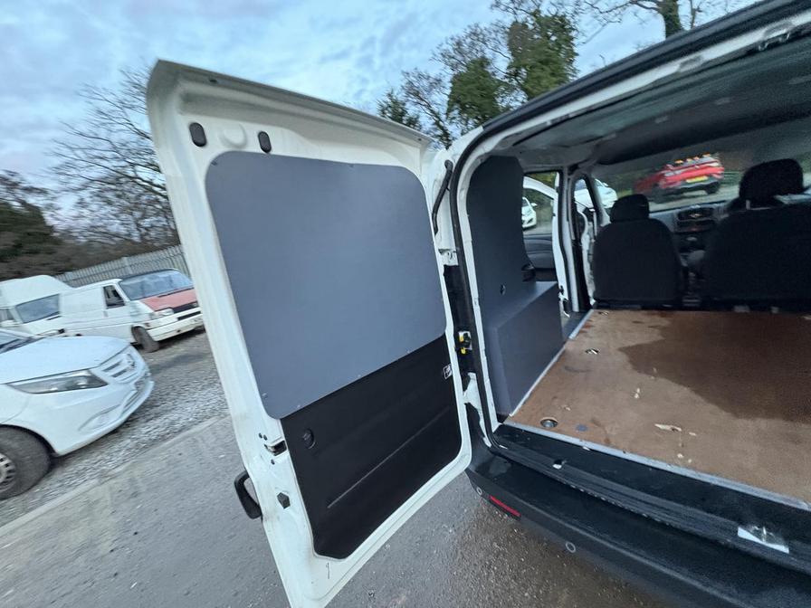 Used Fiat Doblo 2017 for sale - 77540378: Photo 22