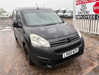 Used Citroen Berlingo 2018 for sale - 77269793: Photo