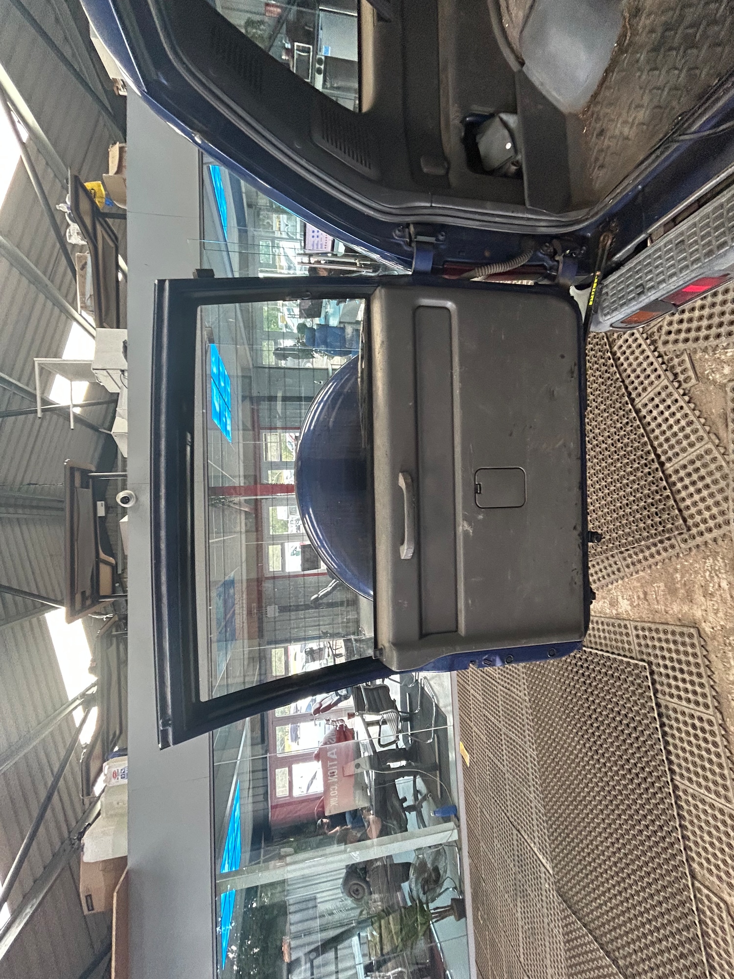 Vehicle 21