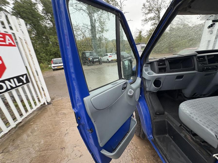 Used Ford Transit 2011 for sale - 76362071: Photo 11