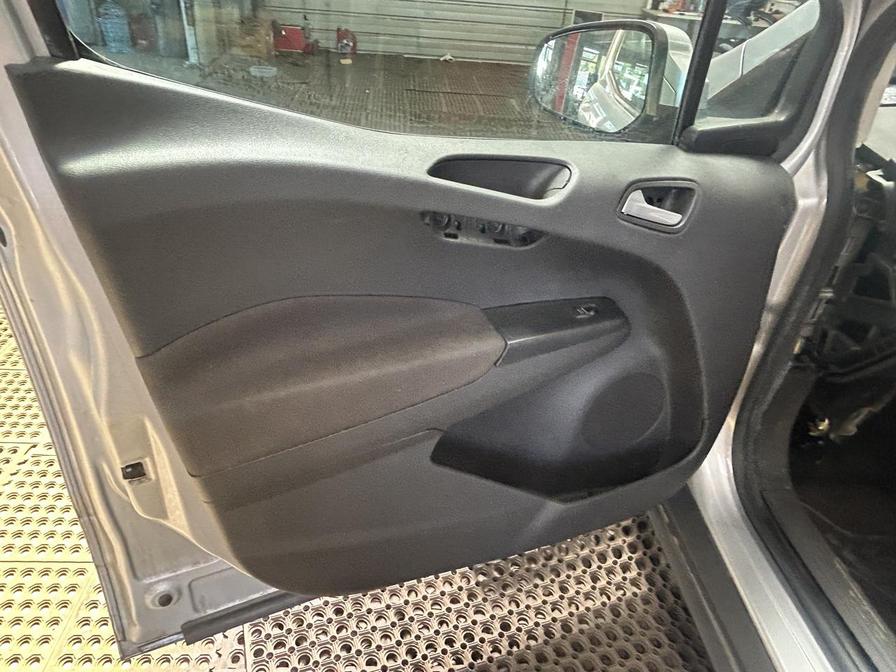 Used Ford Transit Courier 2018 for sale - 76564230: Photo 13