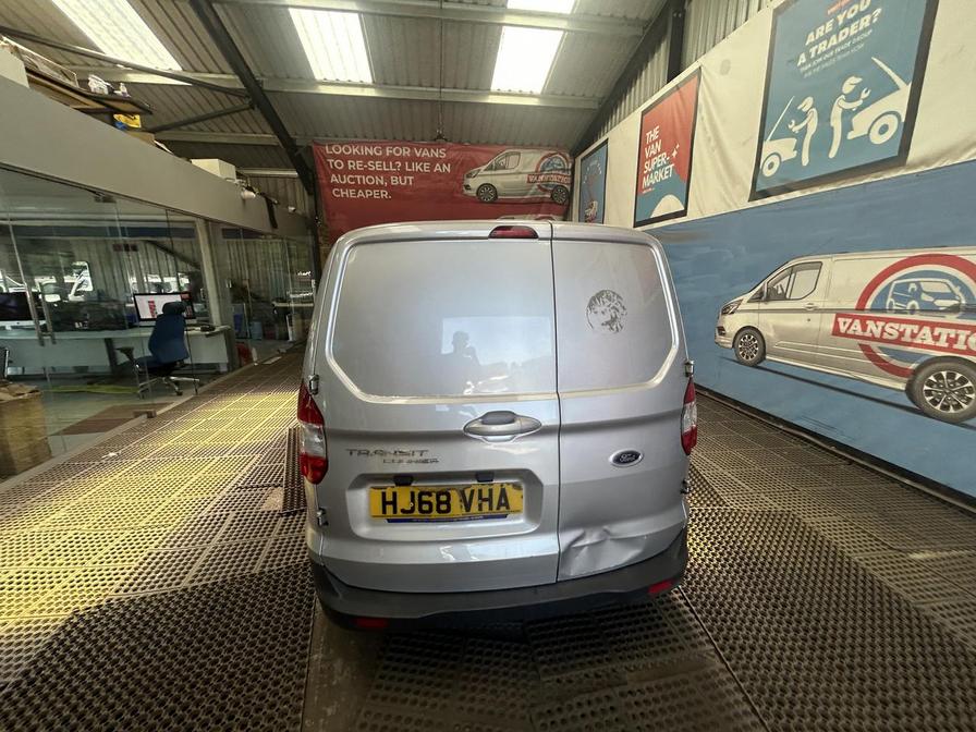 Used Ford Transit Courier 2018 for sale - 76564230: Photo 19