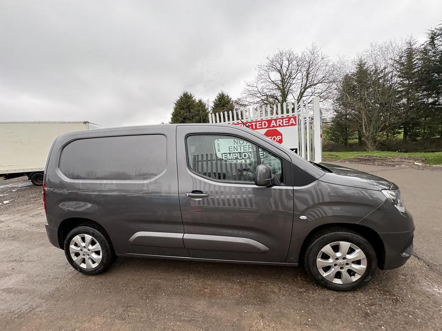 Used Vauxhall Combo 2019 for sale - 77795519: Photo 3