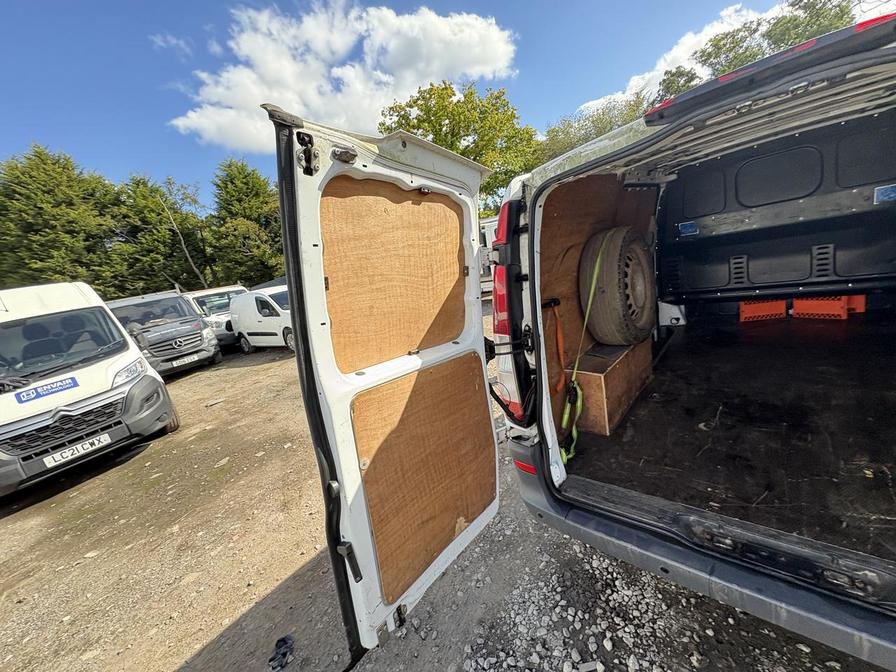 Used Mercedes-Benz Vito 2015 for sale - 76087217: Photo 10