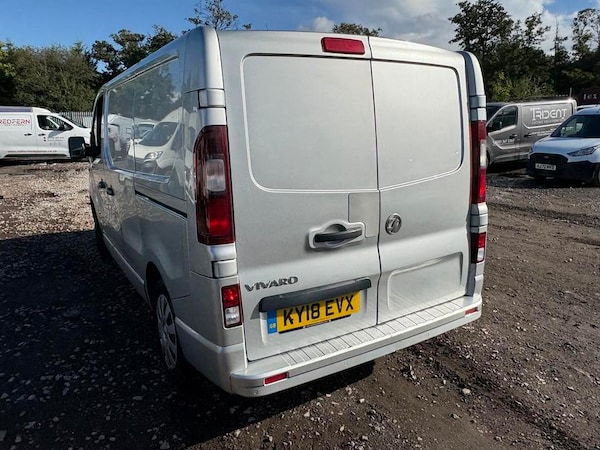 Used Vauxhall Vivaro 2018 for sale - 76261864: Photo 14