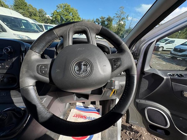 Used Vauxhall Vivaro 2018 for sale - 76261864: Photo 18