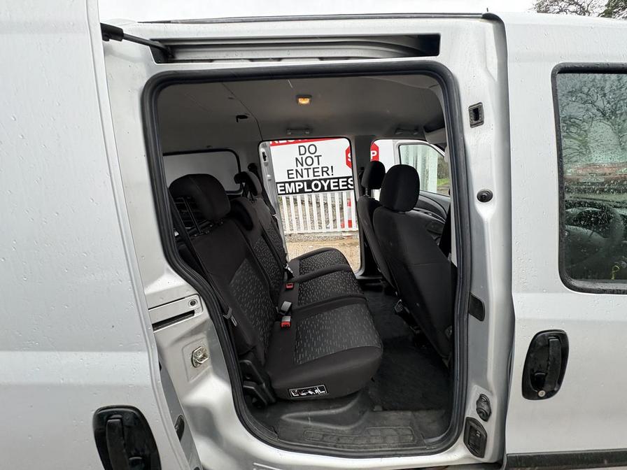 Used Vauxhall Combo 2016 for sale - 77648671: Photo 9