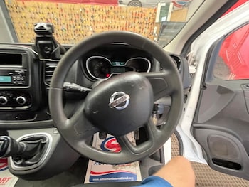 Used Nissan NV300 2020 for sale - 75556175: Photo