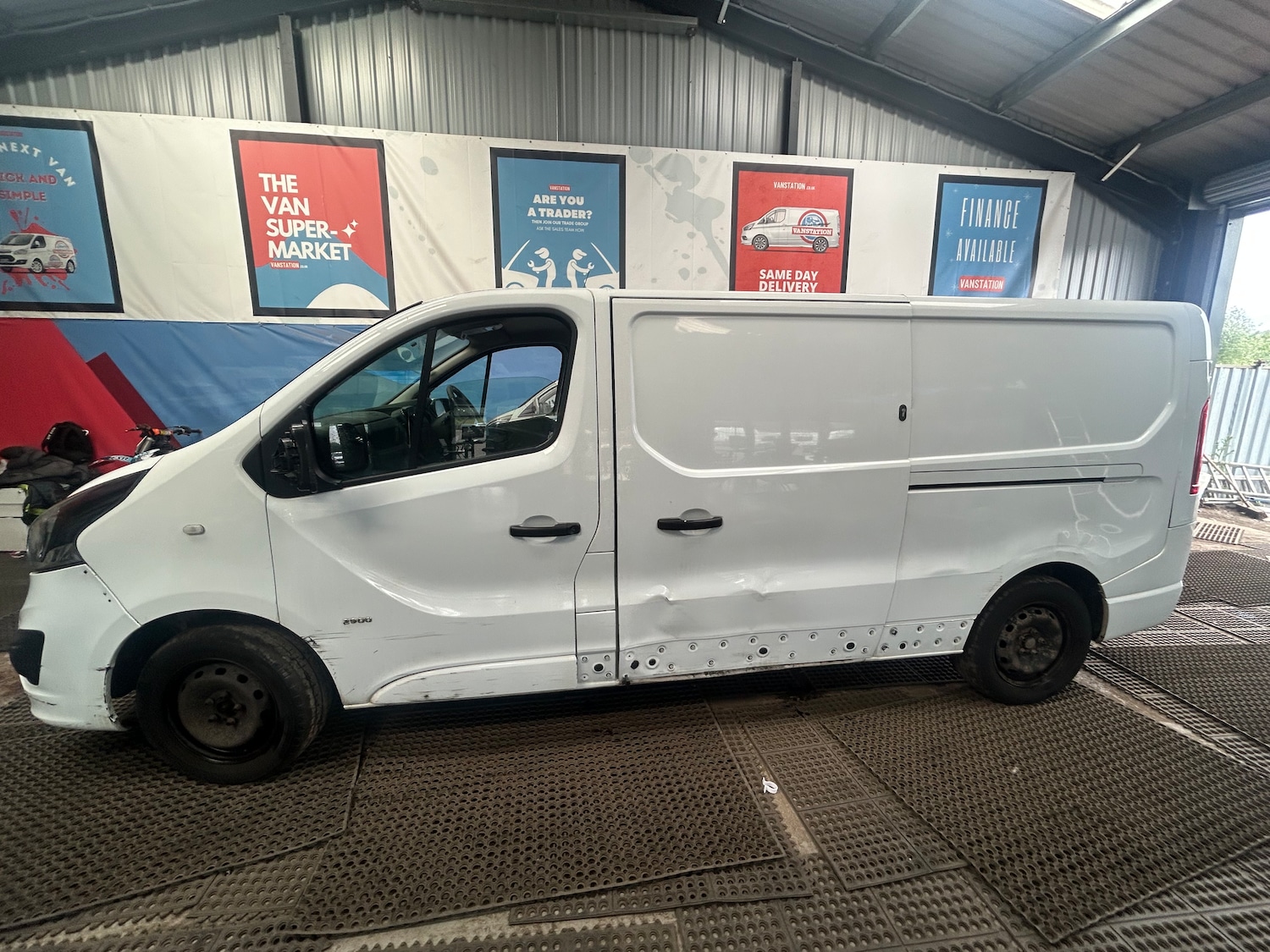 Vehicle 21