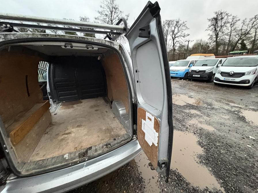 Used Volkswagen Caddy Maxi 2016 for sale - 77293907: Photo 14