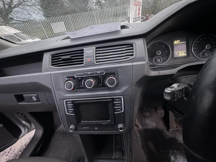 Used Volkswagen Caddy Maxi 2016 for sale - 77293907: Photo 2