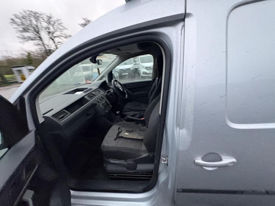 Used Volkswagen Caddy Maxi 2016 for sale - 77293907: Photo 21