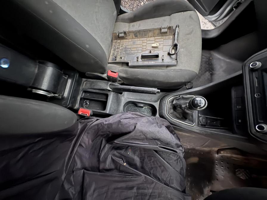 Used Volkswagen Caddy Maxi 2016 for sale - 77293907: Photo 4