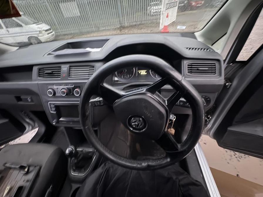 Used Volkswagen Caddy Maxi 2016 for sale - 77293907: Photo 6