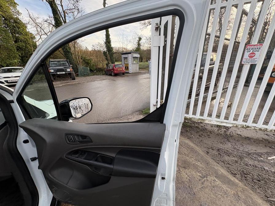 Used Ford Transit Connect 2019 for sale - 76937910: Photo 19