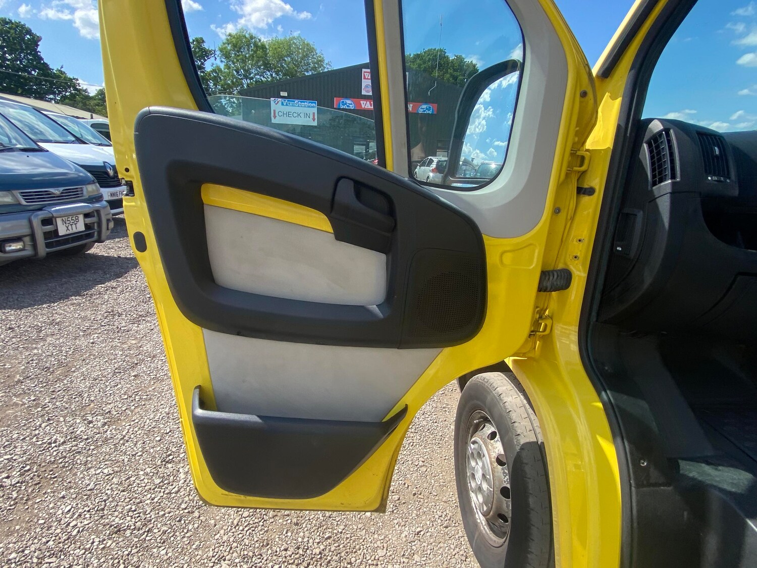 Vehicle 21