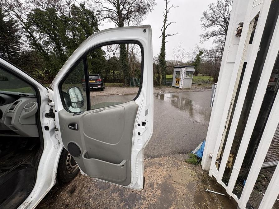 Used Vauxhall Vivaro 2014 for sale - 77577007: Photo 17