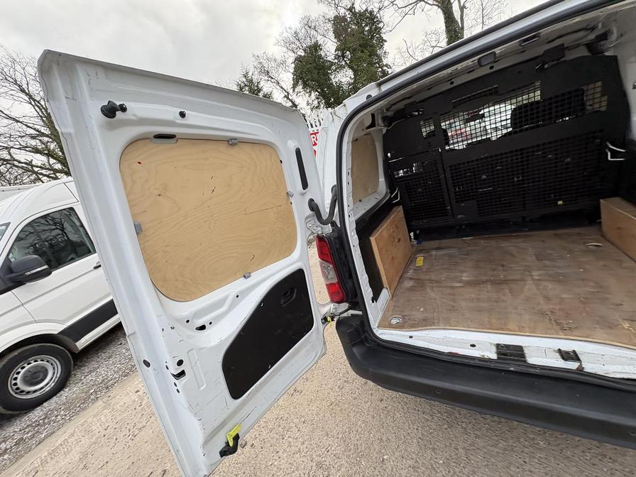 Used Vauxhall Combo 2022 for sale - 78089244: Photo 12