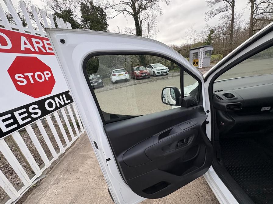 Used Vauxhall Combo 2022 for sale - 78089244: Photo 5