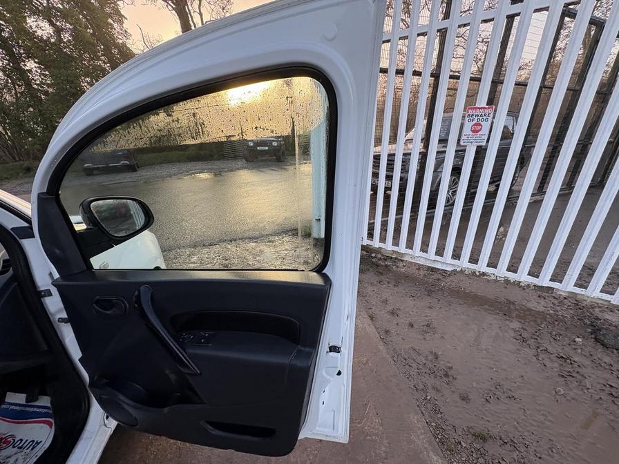 Used Renault Kangoo 2020 for sale - 76804473: Photo 17