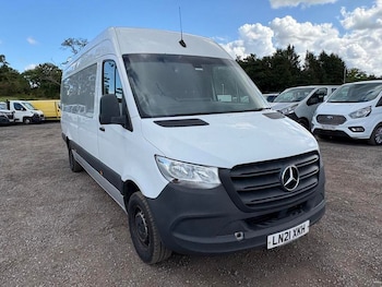 Mercedes-Benz - Sprinter