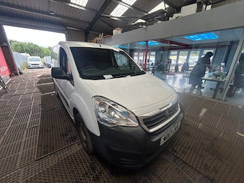 Used Peugeot Partner 2017 for sale - 75556198: Photo