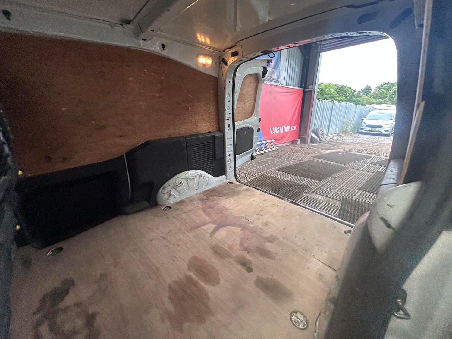 Vehicle 21