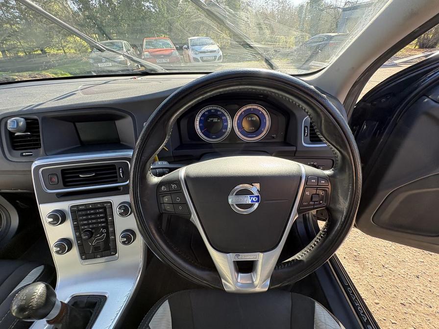 Used Volvo S60 2012 for sale - 78137238: Photo 22