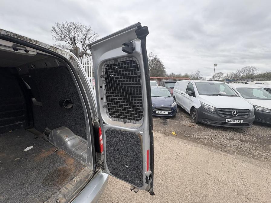 Used Volkswagen Caddy Maxi 2014 for sale - 78118237: Photo 11