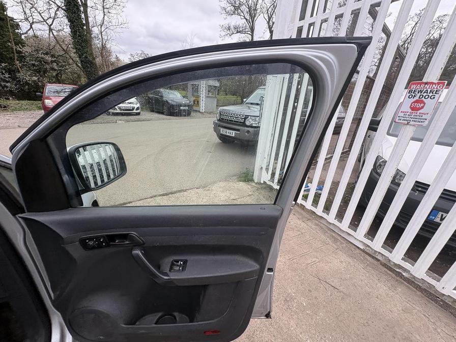 Used Volkswagen Caddy Maxi 2014 for sale - 78118237: Photo 17