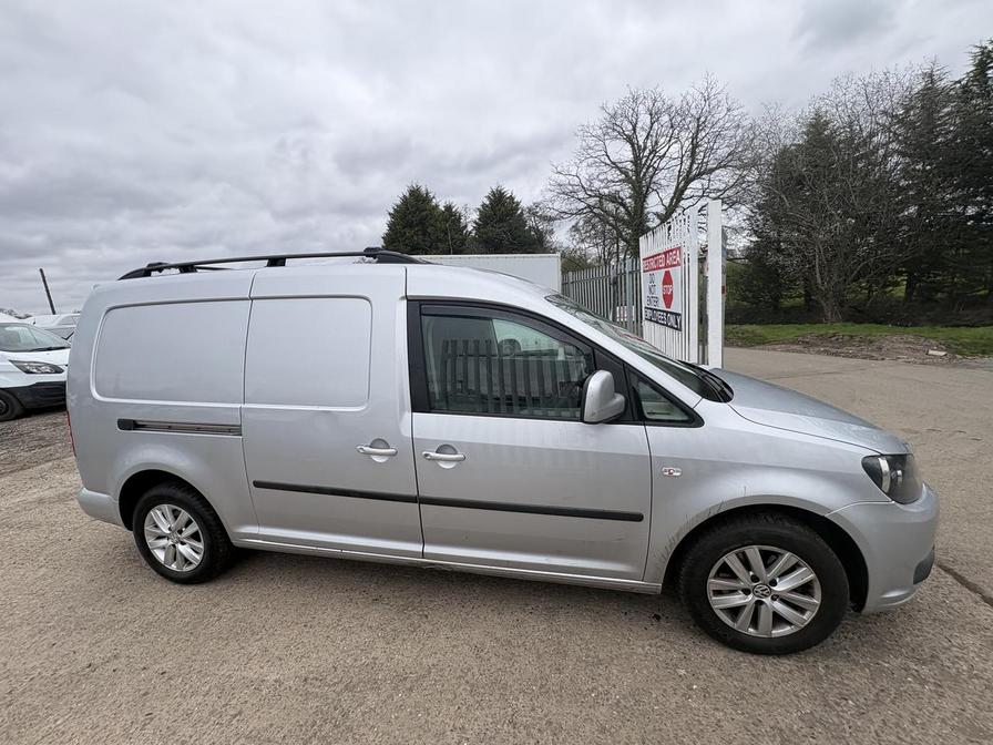 Used Volkswagen Caddy Maxi 2014 for sale - 78118237: Photo 2