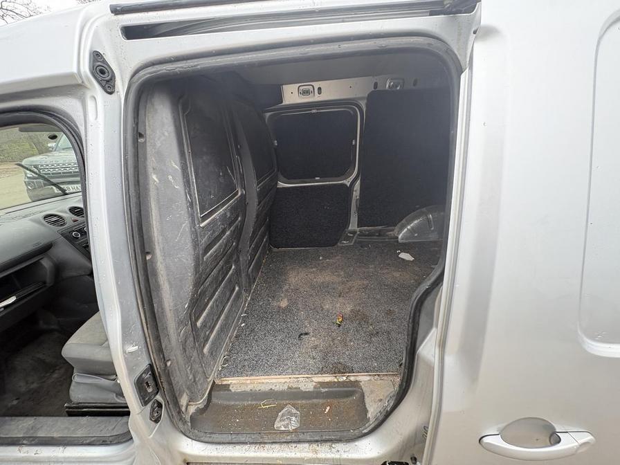 Used Volkswagen Caddy Maxi 2014 for sale - 78118237: Photo 20