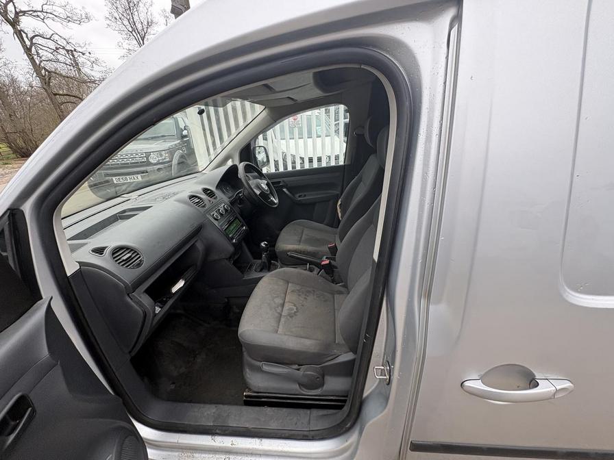 Used Volkswagen Caddy Maxi 2014 for sale - 78118237: Photo 9