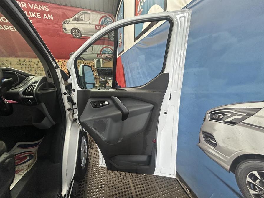 Used Ford Transit Custom 2017 for sale - 76610075: Photo 22