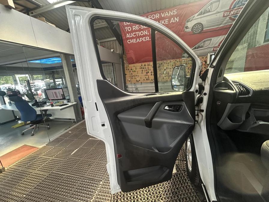 Used Ford Transit Custom 2017 for sale - 76610075: Photo 23