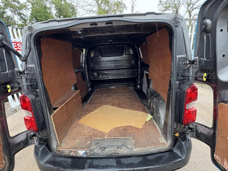 Used Citroen Dispatch 2017 for sale - 76636200: Photo 17