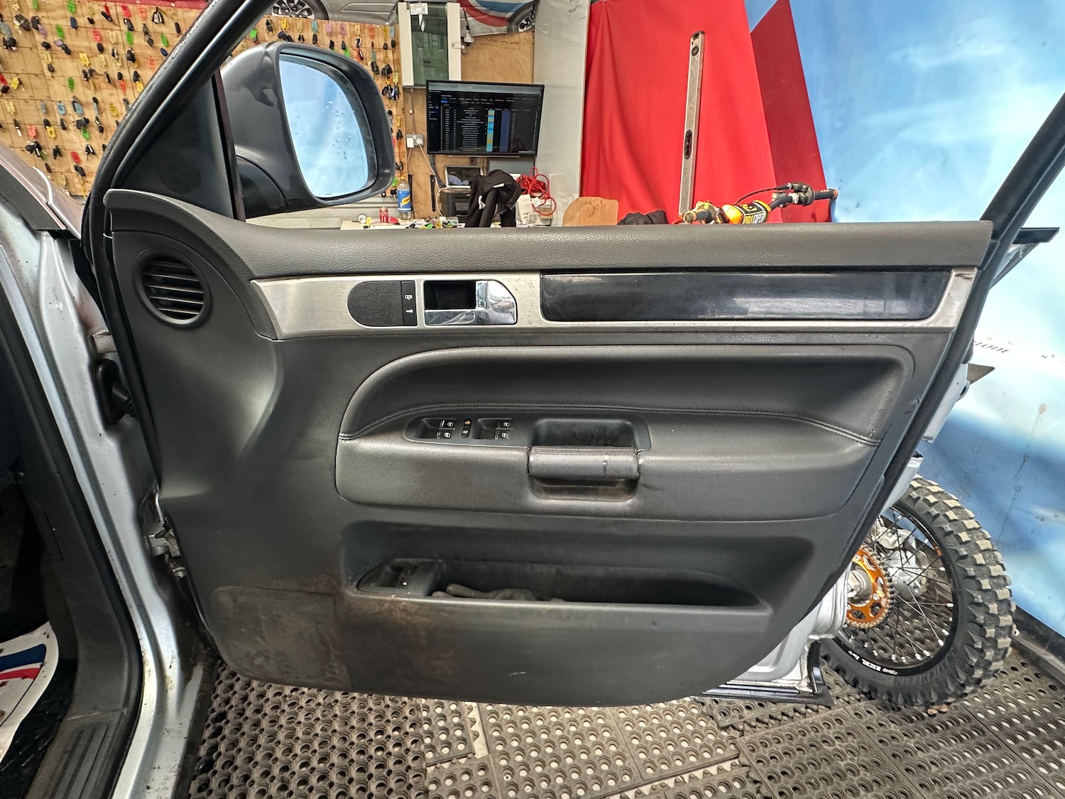 Vehicle 8