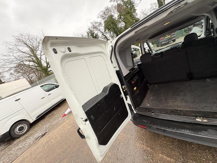 Used Fiat Doblo 2015 for sale - 77627914: Photo 15