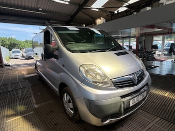 Used Vauxhall Vivaro 2010 for sale - 75015498: Photo
