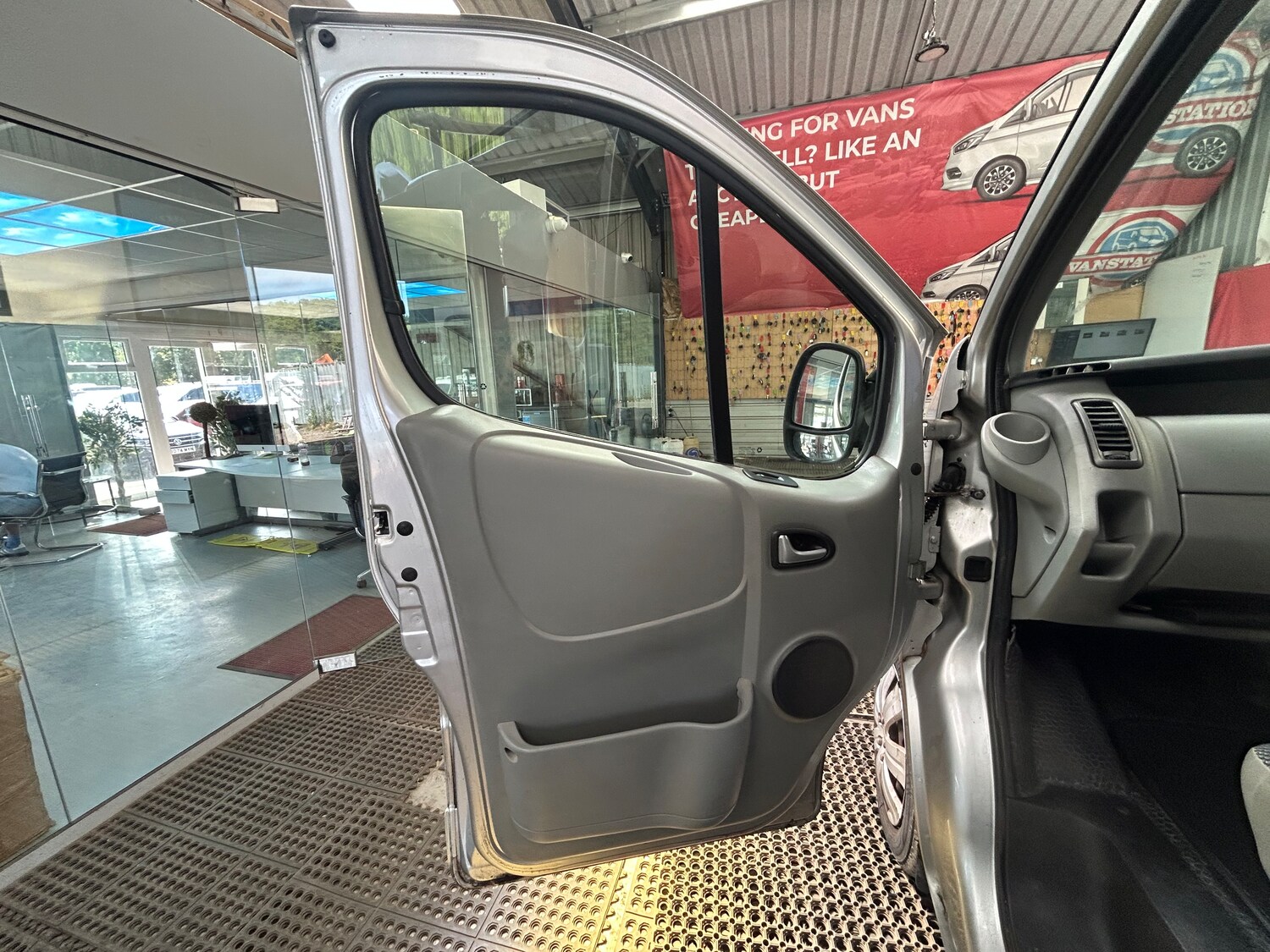 Vehicle 21
