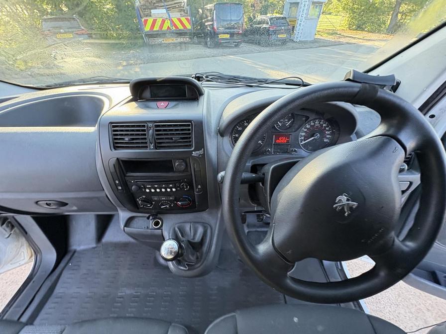 Used Peugeot Expert 2016 for sale - 76112723: Photo 20
