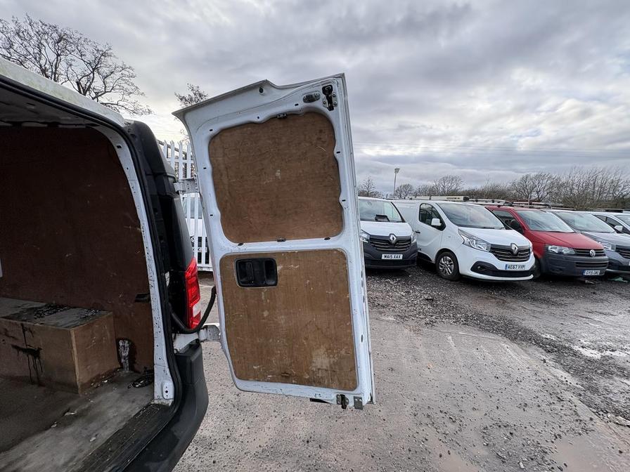 Used Mercedes-Benz Vito 2018 for sale - 77269794: Photo 12