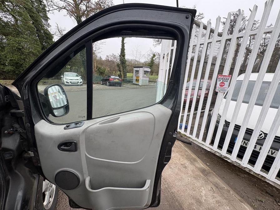 Used Vauxhall Vivaro 2013 for sale - 77856157: Photo 16