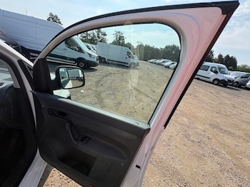 Used Volkswagen Caddy 2013 for sale - 79286963: Photo